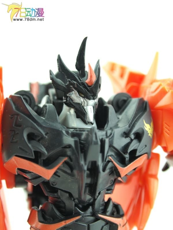 New Out Of Box Images Predaking Transformers Prime Beast Hunters Voyager Action Figure  (67 of 68)